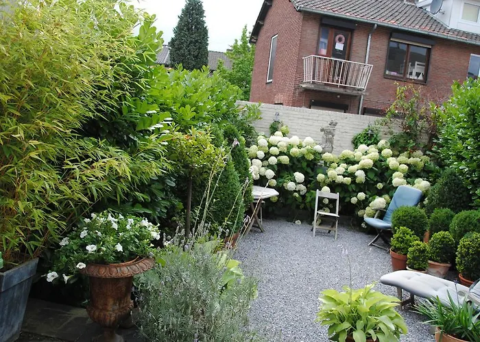 Joke De Groot 3* Maastricht